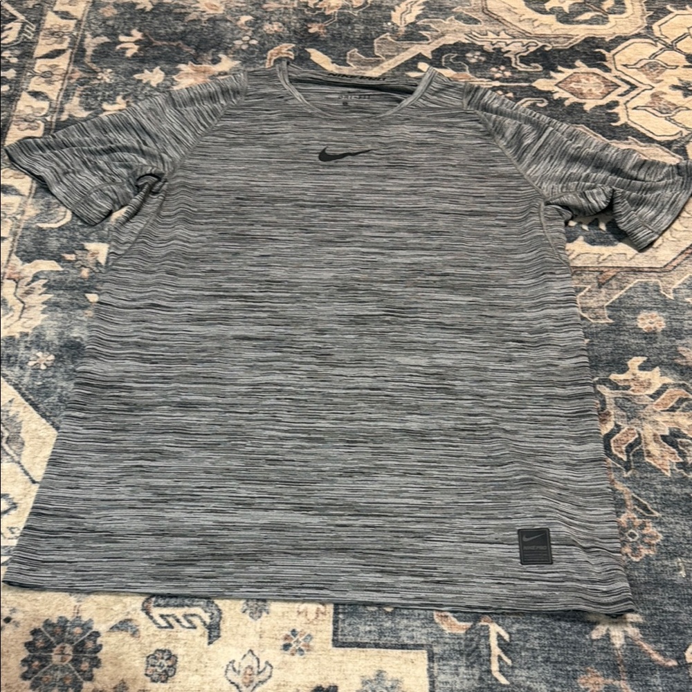 Nike Men’s Grey Dri-FIT Performance Tee